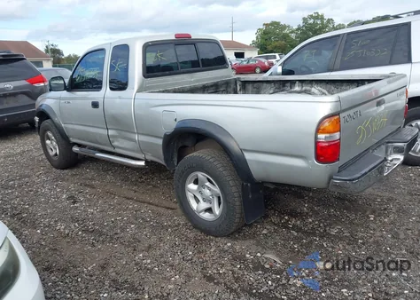 2004 Toyota Tacoma Prerunner V6 z USA, uszkodzony, nr VIN 5TESN92N54Z357655